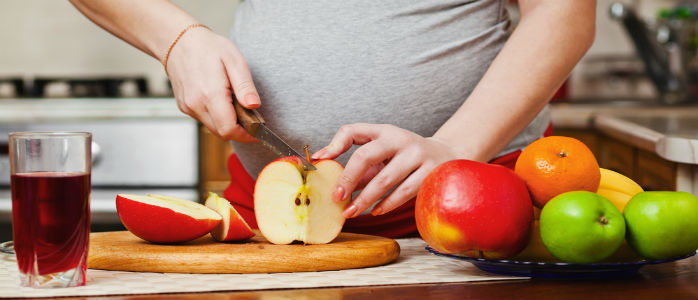 Gesunde Ernährung ist besonders in der Schwangerschaft wichtig (© shutterstock)